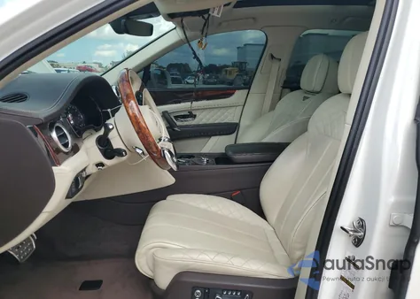 2020 Bentley Bentayga from USA, damaged, VIN SJAAJ2ZV4LC027640